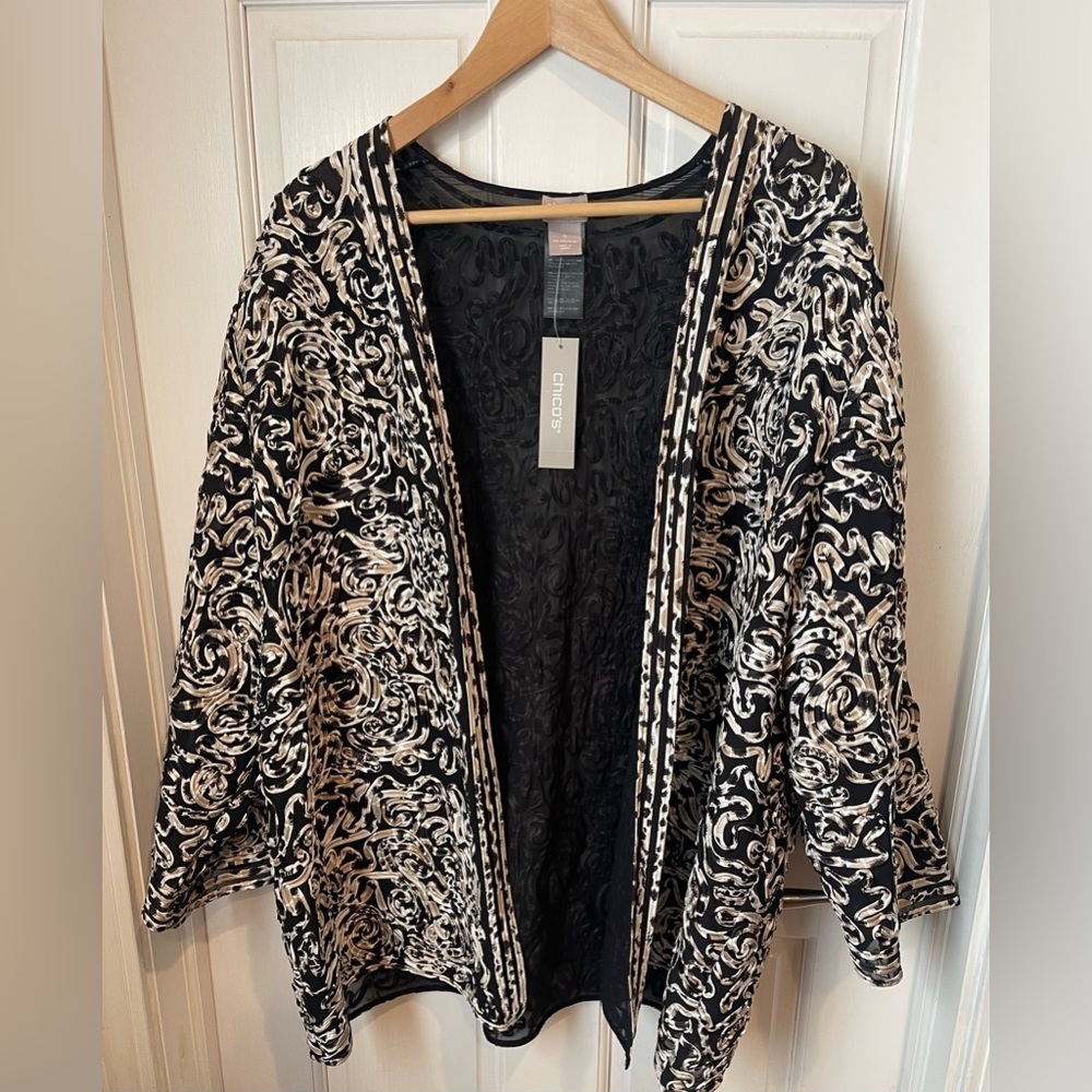 Chico's Women’s NWT Elegant Black and Cream Cardigan